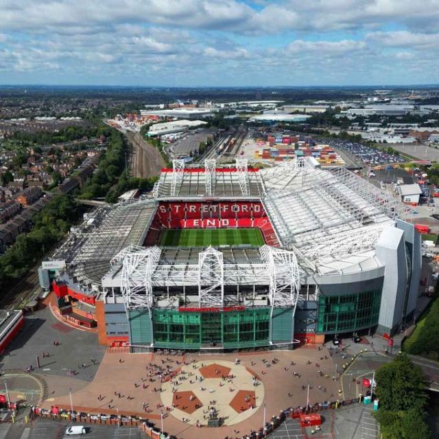 c7娱乐入口-拉爵决定保留老特拉福德，曼联新球场计划的大转折